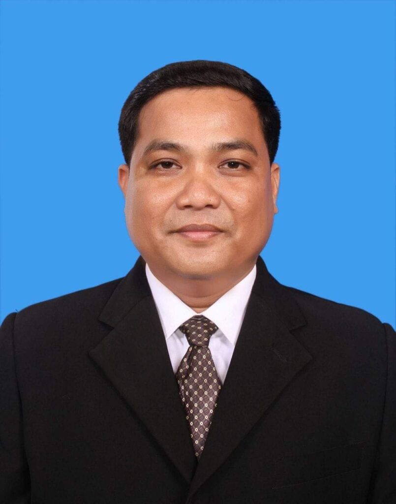 លោក កែវ សុខុម